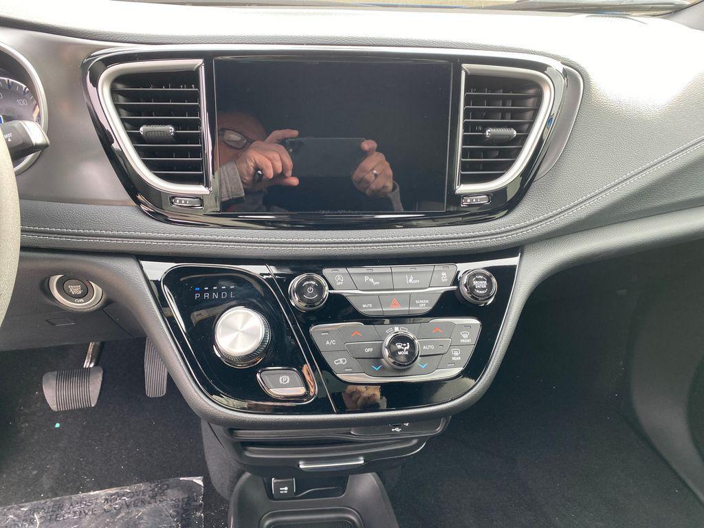 new 2026 Chrysler Pacifica car, priced at $49,500