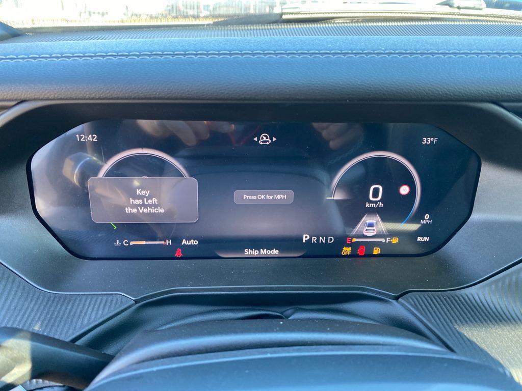 new 2026 Jeep Cherokee car, priced at $46,810