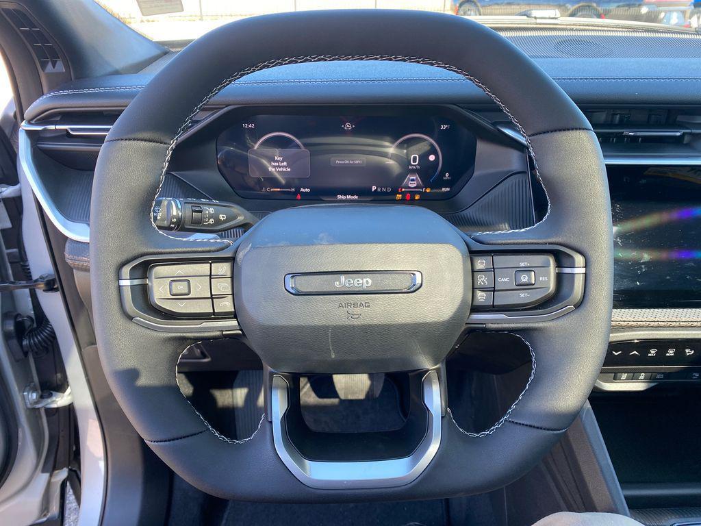 new 2026 Jeep Cherokee car, priced at $46,810