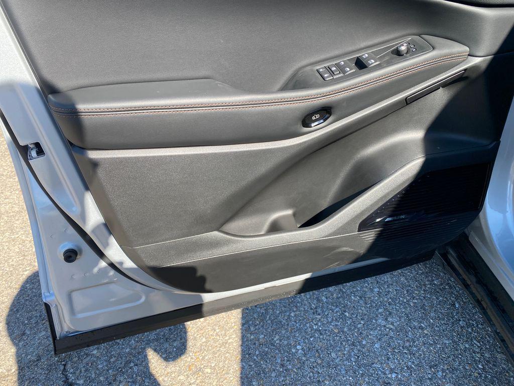 new 2026 Jeep Cherokee car, priced at $46,810