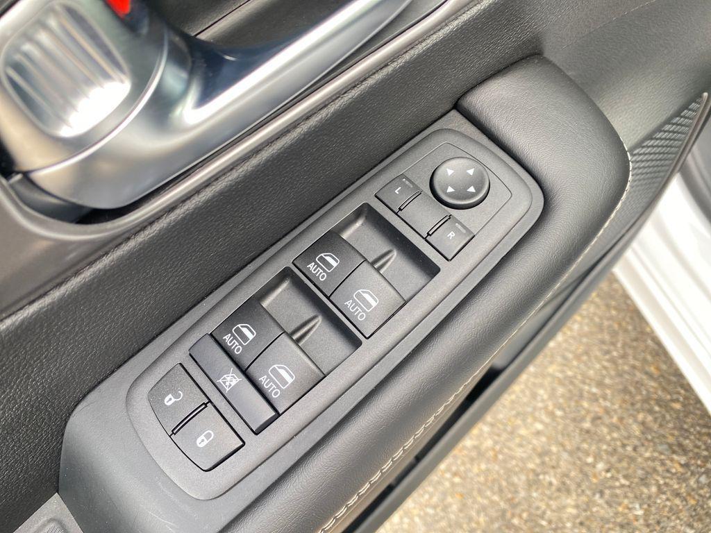 new 2026 Chrysler Voyager car, priced at $43,115