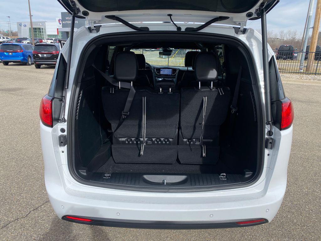 new 2026 Chrysler Voyager car, priced at $43,115