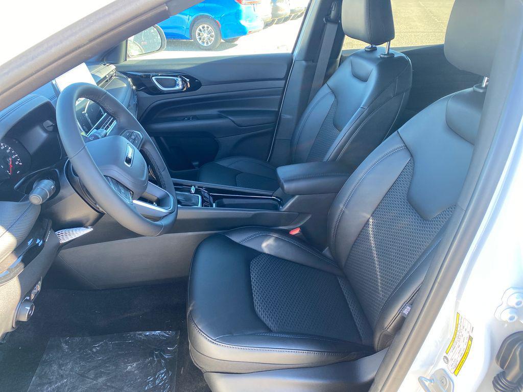 new 2026 Jeep Compass car, priced at $36,500