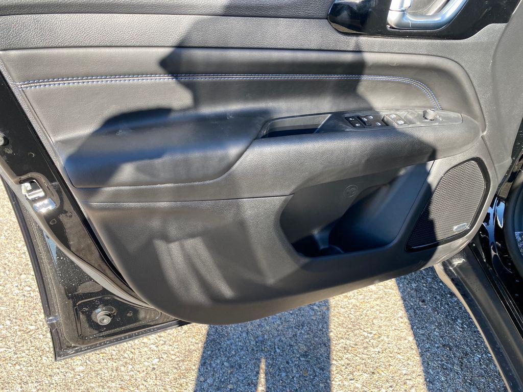 new 2026 Jeep Compass car, priced at $36,750