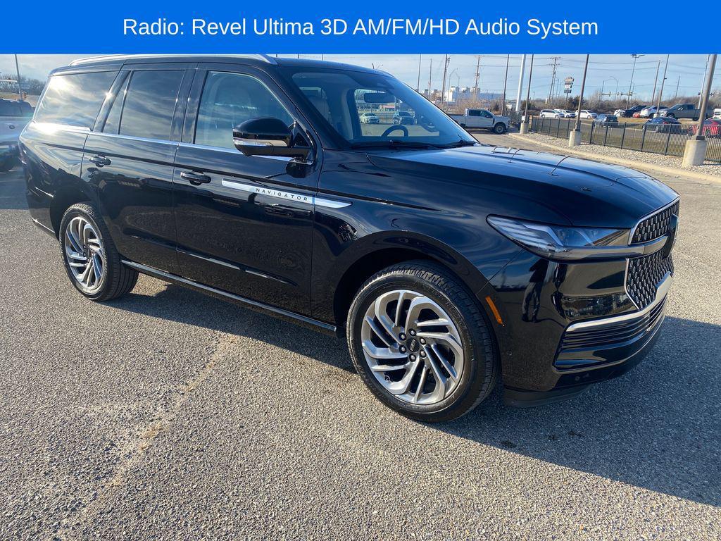 used 2025 Lincoln Navigator car, priced at $88,890