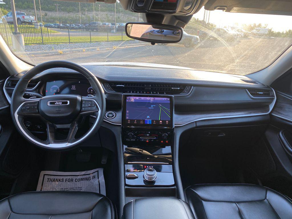 used 2024 Jeep Grand Cherokee car, priced at $30,788