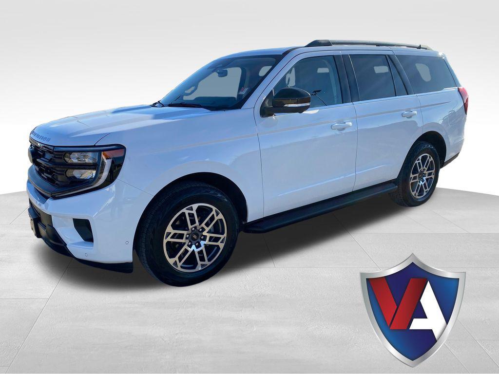 used 2025 Ford Expedition car, priced at $58,390