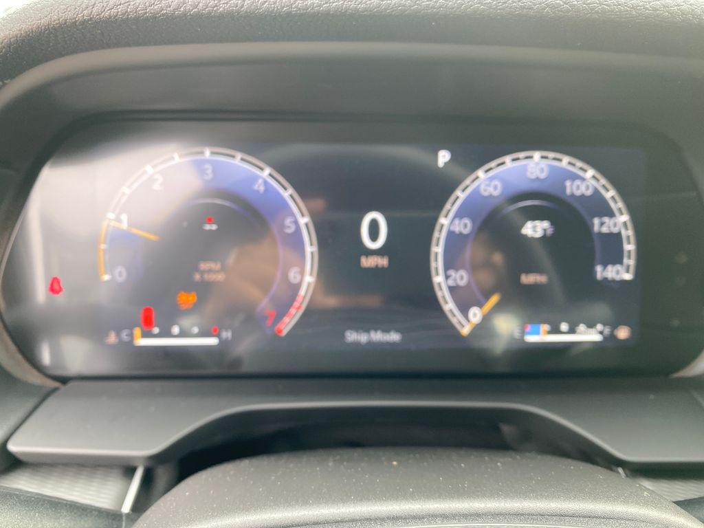 new 2025 Jeep Grand Cherokee car, priced at $43,500