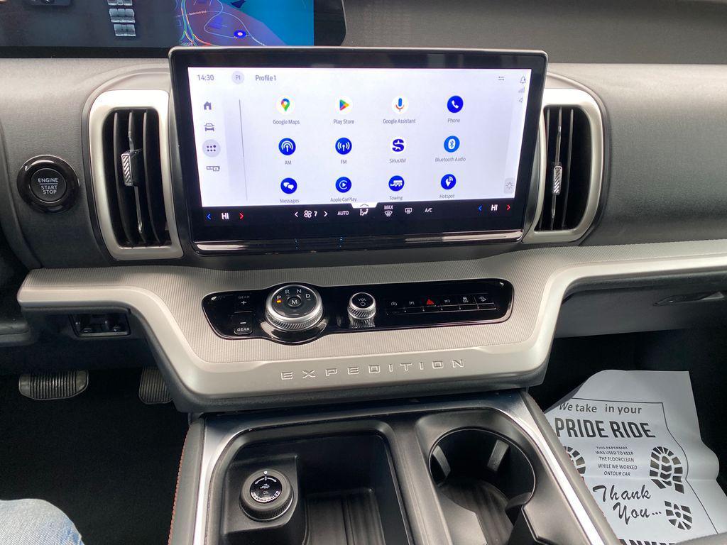 used 2025 Ford Expedition Max car, priced at $58,890