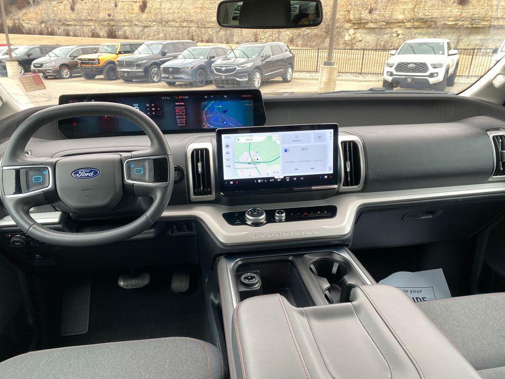 used 2025 Ford Expedition Max car, priced at $58,890