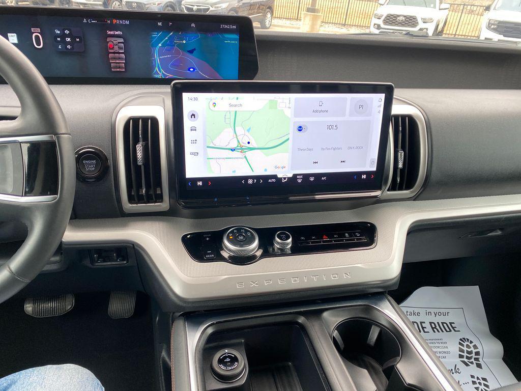 used 2025 Ford Expedition Max car, priced at $58,890