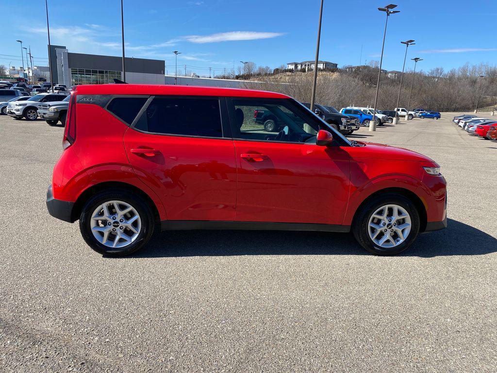 used 2022 Kia Soul car, priced at $12,990