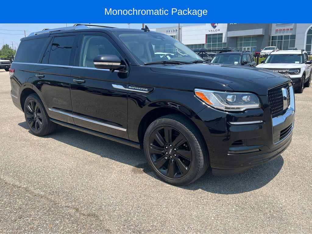 used 2024 Lincoln Navigator car, priced at $60,888