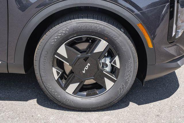 new 2026 Kia Sportage car, priced at $29,070