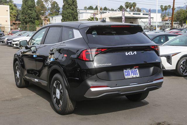new 2026 Kia Sportage Hybrid car