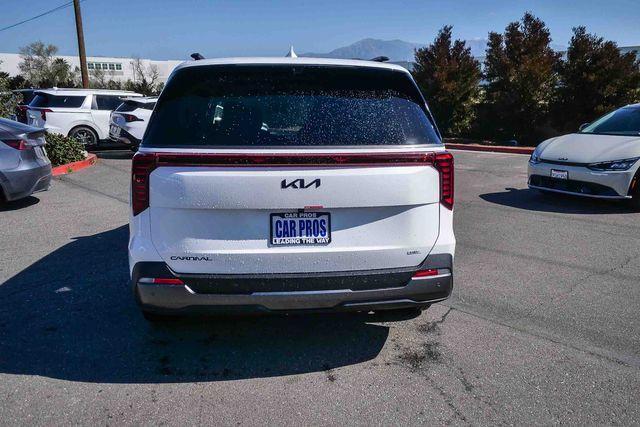 new 2026 Kia Carnival Hybrid car, priced at $55,200