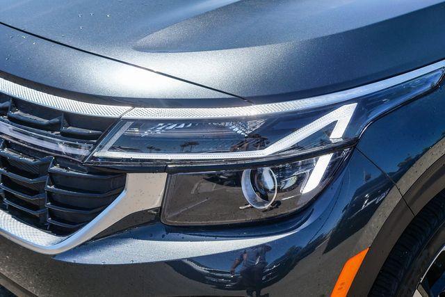 new 2026 Kia Seltos car, priced at $26,690