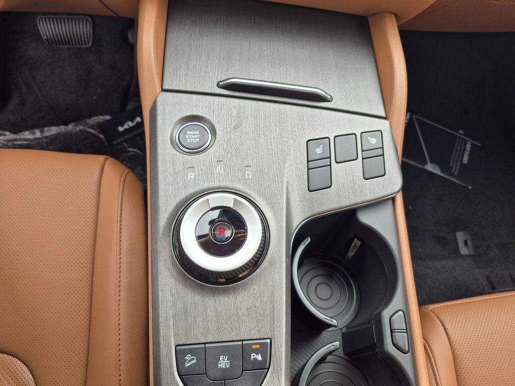 new 2026 Kia Sportage Plug-In Hybrid car, priced at $40,416