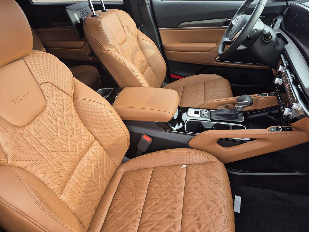 new 2025 Kia Telluride car, priced at $52,592