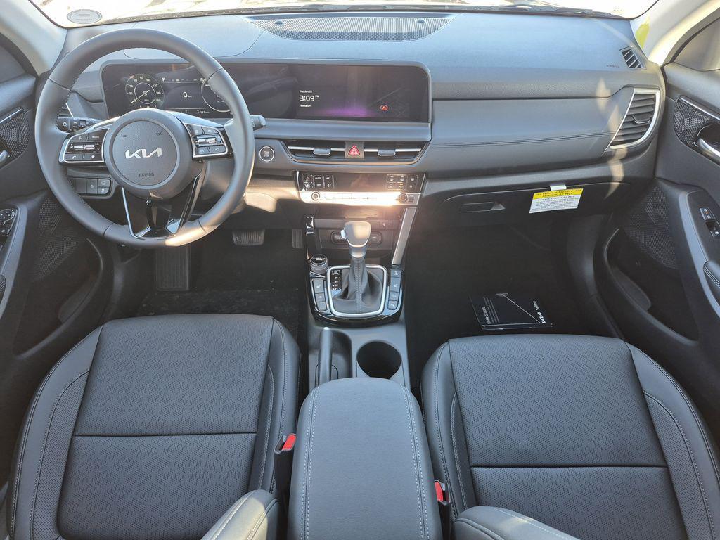 new 2026 Kia Seltos car, priced at $30,334