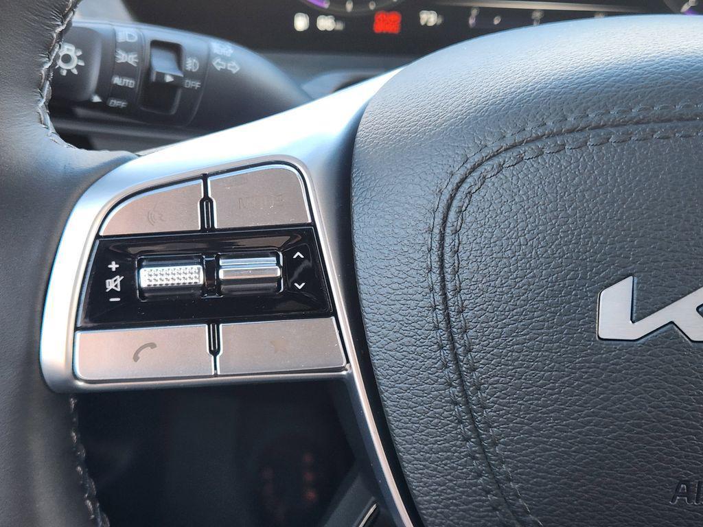 new 2025 Kia Telluride car, priced at $50,700