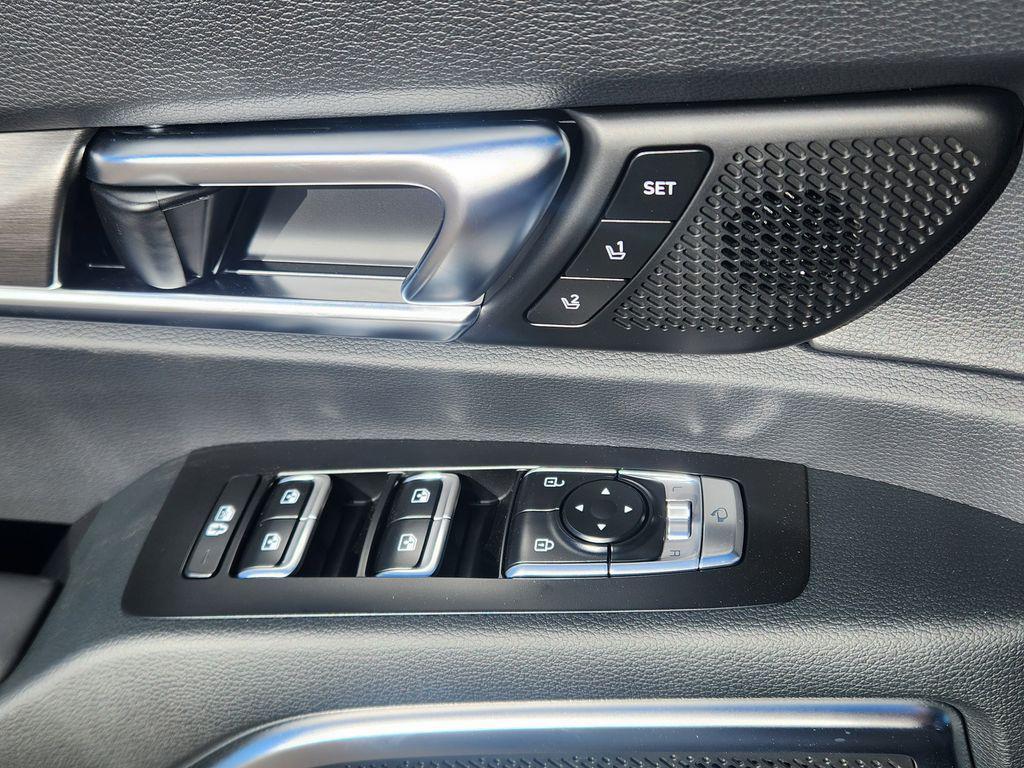 new 2025 Kia Telluride car, priced at $50,700