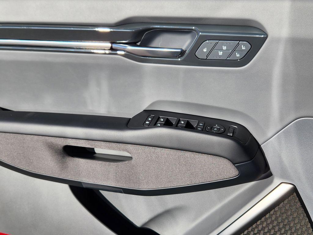 new 2026 Kia EV9 car, priced at $58,216