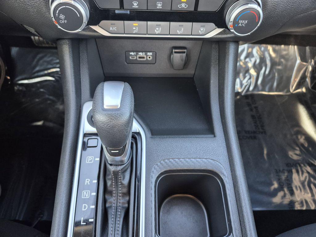 used 2022 Nissan Sentra car, priced at $16,287