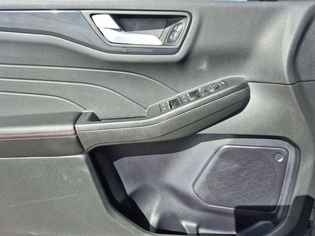 used 2024 Ford Escape car, priced at $21,000