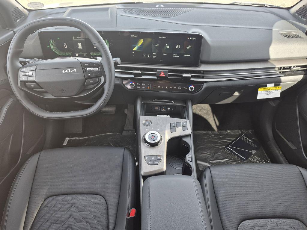 new 2026 Kia Sportage Plug-In Hybrid car, priced at $39,563