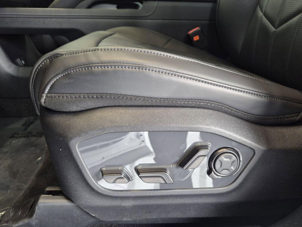 new 2027 Kia Telluride car, priced at $61,118