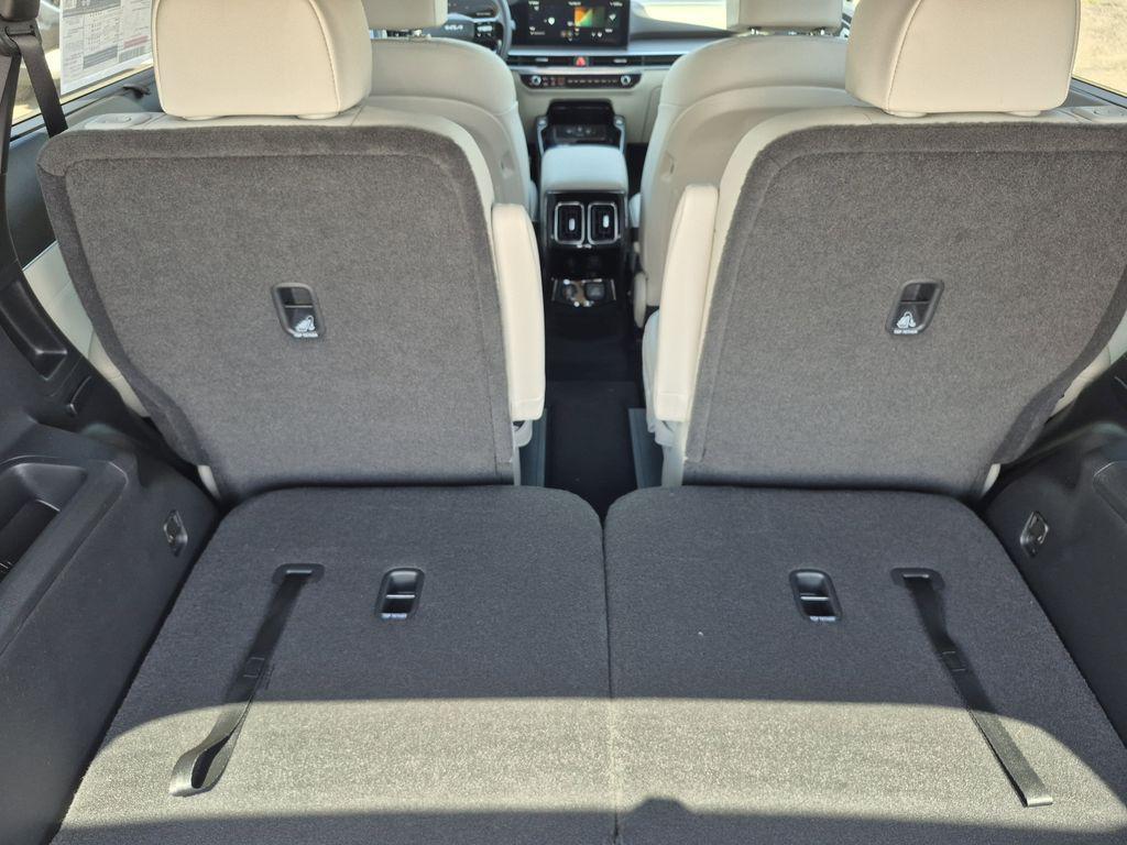 new 2026 Kia Sorento Hybrid car, priced at $47,164
