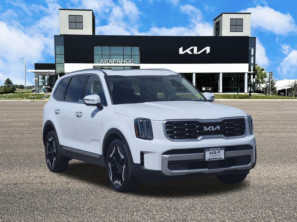used 2023 Kia Telluride car, priced at $35,000