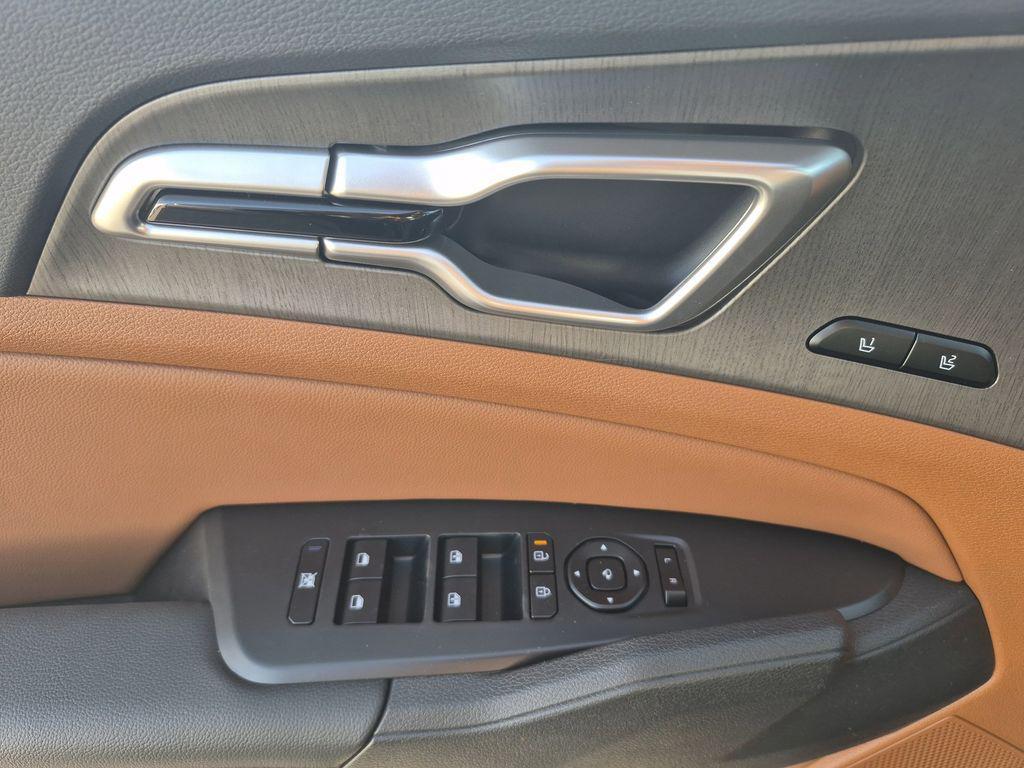 new 2026 Kia Sportage car, priced at $37,954