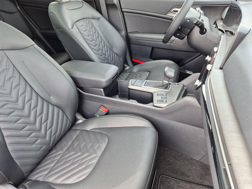new 2026 Kia Sportage car, priced at $34,682
