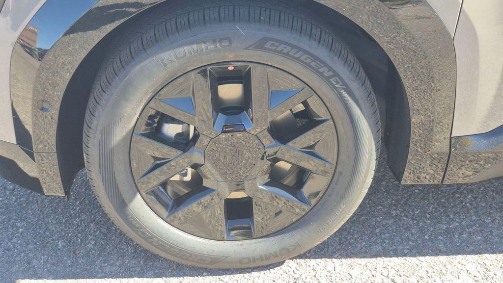 new 2026 Kia EV9 car, priced at $57,547