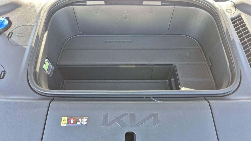 new 2026 Kia EV9 car, priced at $57,547