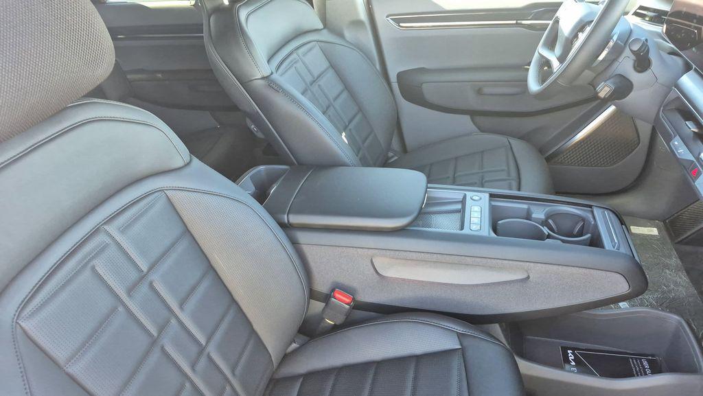 new 2026 Kia EV9 car, priced at $57,547