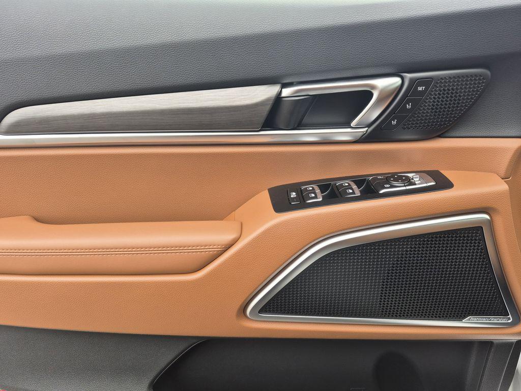 new 2025 Kia Telluride car, priced at $52,694