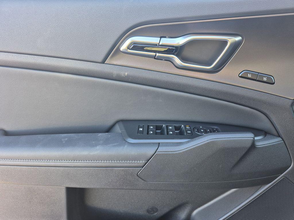 new 2026 Kia Sportage Hybrid car, priced at $41,449