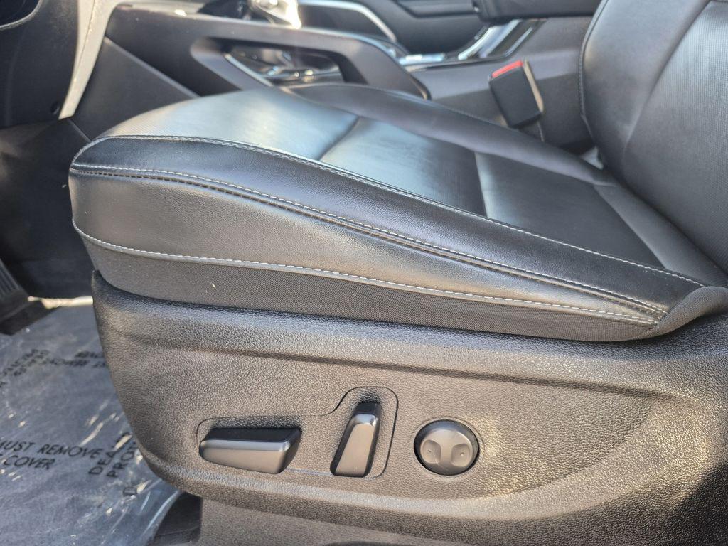 used 2025 Kia Telluride car, priced at $38,000