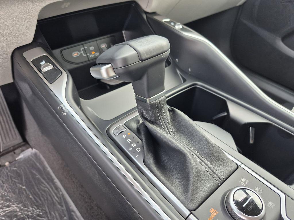 new 2026 Kia Sorento Hybrid car, priced at $40,606