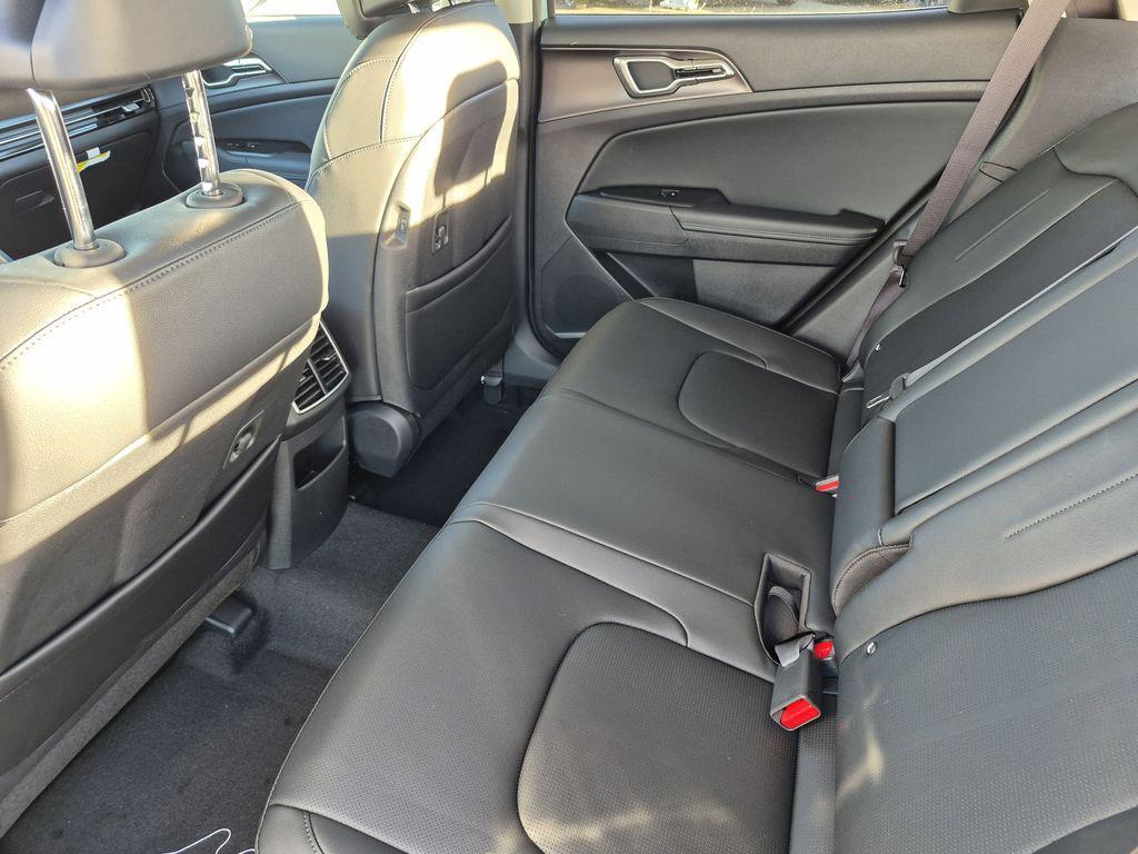 new 2026 Kia Sportage Hybrid car, priced at $33,613