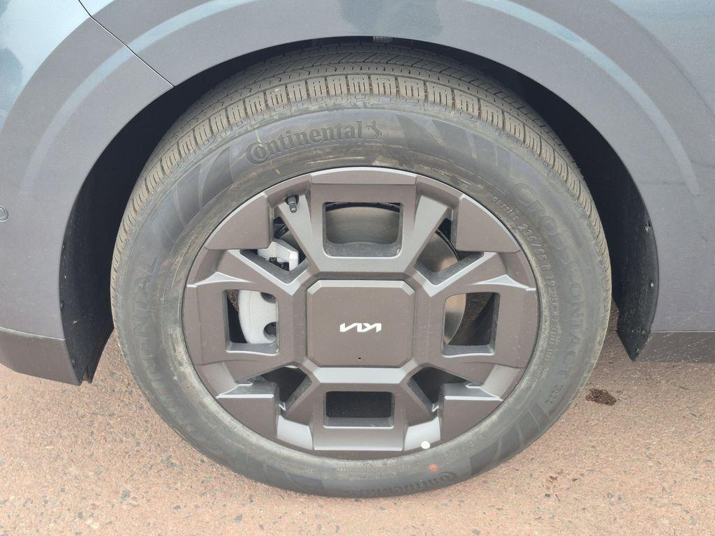 new 2026 Kia Carnival Hybrid car, priced at $47,174