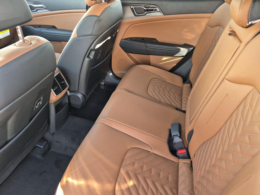 new 2026 Kia Sorento Hybrid car, priced at $39,424