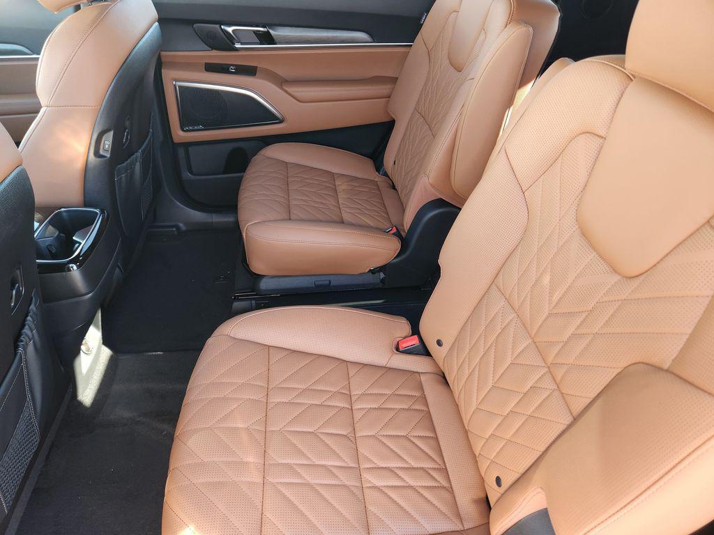 new 2025 Kia Telluride car, priced at $48,874