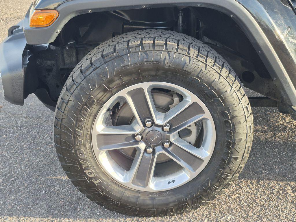 used 2018 Jeep Wrangler Unlimited car, priced at $22,687