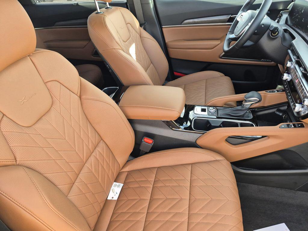 new 2025 Kia Telluride car, priced at $49,858