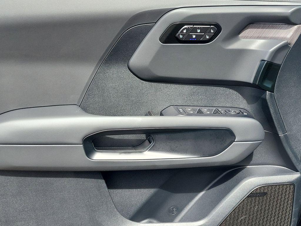 new 2027 Kia Telluride Hybrid car, priced at $60,384