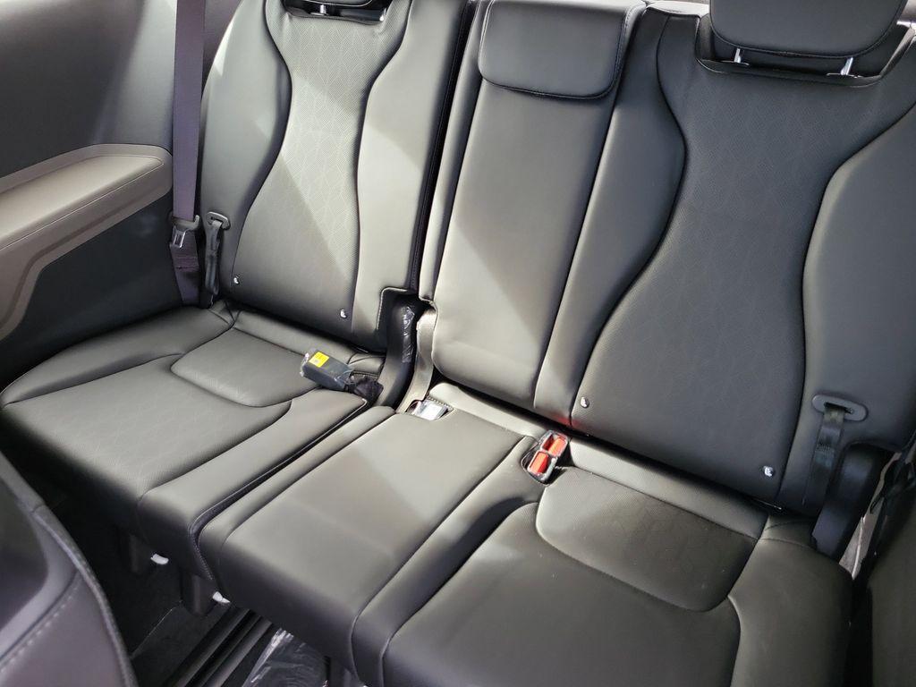 new 2026 Kia Carnival Hybrid car, priced at $43,094